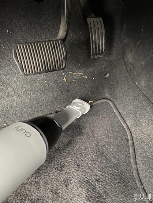 高顏值與大吸力的完美結合 安克創新efuy手持車載吸塵器評測